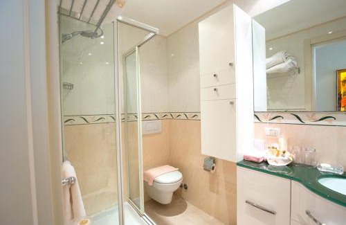 Riccione Apartment | Aparthotel England