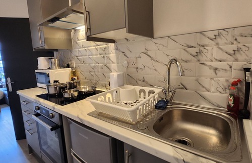 Grangetown Apartment | ApartHotel - Flat 9 (1 bed)