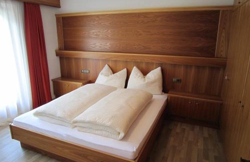 Burgusio Apartment | Aparthotel Garni Haus Hubertus