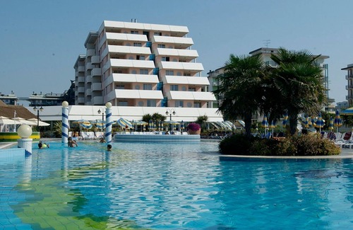 Bibione Apartment | Aparthotel Holiday - Panoramic Royal