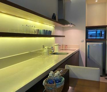 Son Tra Apartment | Aparthotel in A la Carte - 2 bedrooms, beachfront, central, outdoor pool