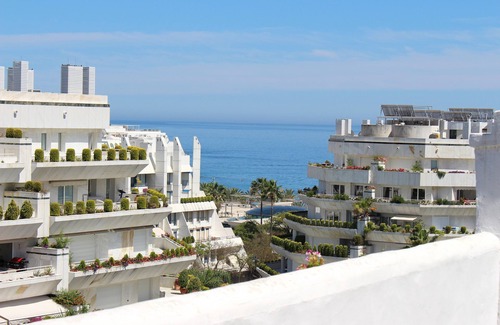 Marbella City Centre Apartment | Aparthotel Monarque Sultán
