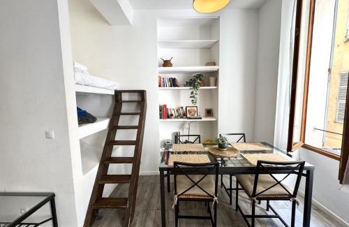 Old Town Apartment | ApartHotel Riviera - Barillerie 12 - Vieille Ville 1mn plage - Appartement 2 pieces AC