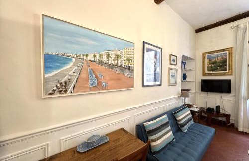 Old Town Apartment | ApartHotel Riviera - BARILLERIE 3 - Vieille Ville 50m de la plage- 4 pieces - AC