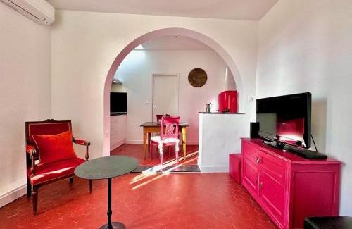 Old Town Apartment | ApartHotel Riviera - CLOCHER D'ALEXANDRE - Old Town - Promenade des Anglais