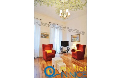 Old Town Apartment | ApartHotel Riviera - JEAN JAURES 1 - Vieille Ville - Appartement de 3 pieces AC - 100m de la plage