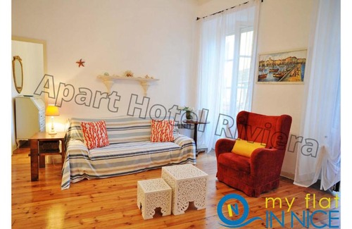 Old Town Apartment | ApartHotel Riviera - JEAN JAURES 1 - Vieille Ville - Appartement de 3 pieces AC - 100m de la plage