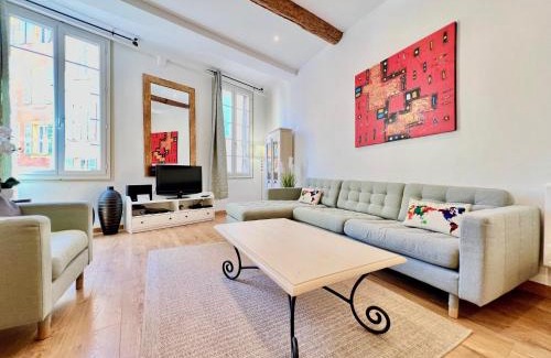 Old Town Apartment | ApartHotel Riviera - La Maison De Francois - Old Town