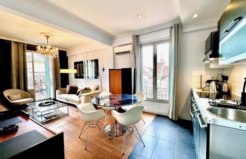 Old Town Apartment | ApartHotel Riviera - LE PETIT BALCON DE L'OPERA - Old Town Promenade des Anglais