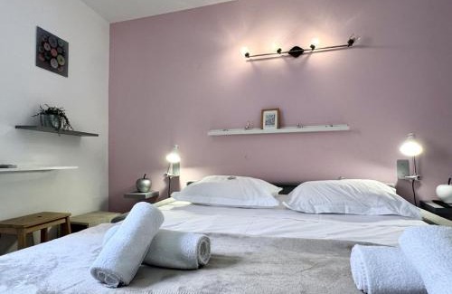 Old Town Apartment | ApartHotel Riviera - MALONAT 3 - Grand Studio très calme -Old Town Promenade des Anglais