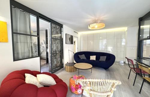 Old Town Apartment | ApartHotel Riviera - Terrasse Loft de la Providence - Vieille Ville - Esprit Loft en 2 pices AC