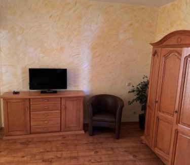 Rhein-Erft-Kreis District Apartment | Aparthotel Scheuer