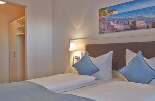 Boergerende-Rethwisch Apartment | Aparthotel Waterkant Suites, suites 2-43 for up to 4 people.