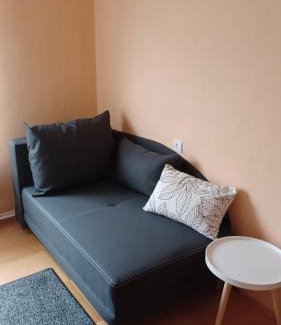 Nova Lesna Apartment | Apartmán 81