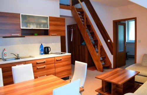 Tatranska Strba Apartment | Apartmán G4 v Tatranskej Štrbe - Apartmánový dom Golem