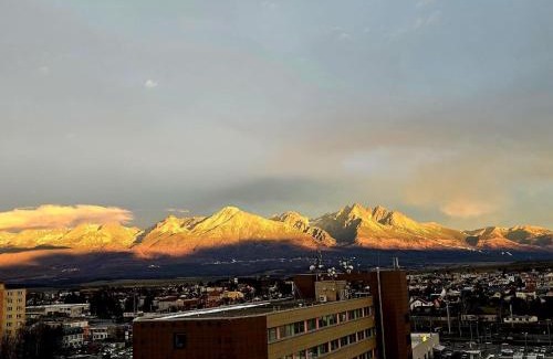 Poprad Apartment | Apartmán J&L