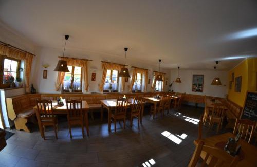 Frymburk Apartment | Apartmány U Jezera Na Náměstí