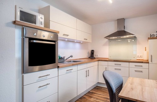 Bad Rippoldsau-Schapbach Apartment | Apartment 'Herzglück' with Mountain View, Shared Terrace and Wi-Fi