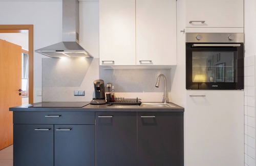 Oberrotweil Apartment | Apartment 'Feierabend' with Private Terrace and Wi-Fi
