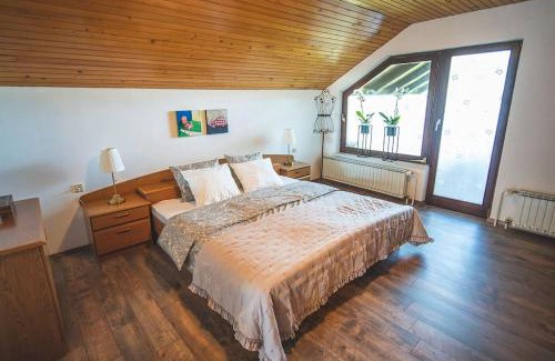Brezice Apartment | Apartma Župelefski raj