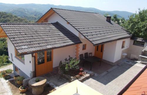 Cerklje ob Krki Apartment | Apartma Prima