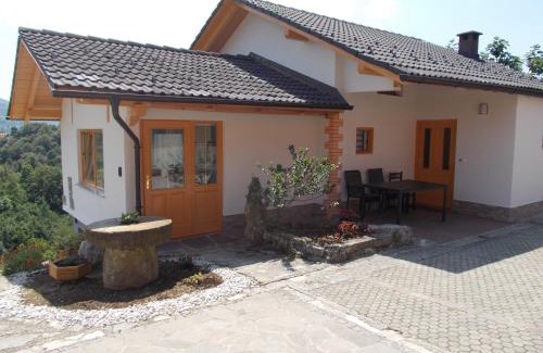 Cerklje ob Krki Apartment | Apartma Prima