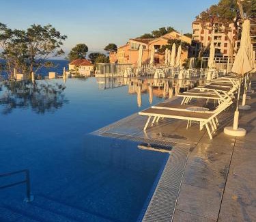 Veli Losinj Apartment | Apartmaji Punta