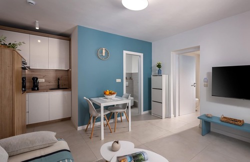 Zurkovo Apartment | Apartman 3 With Garden Desamani 975, Kostrena, Croatia