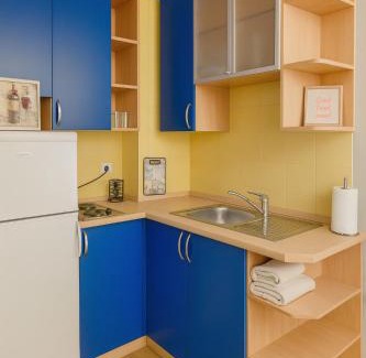 Pale Apartment | Apartman 993