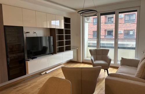 Cacak Apartment | Apartman Akademska Četvrt