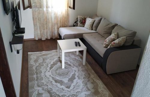 Bregvija House | Apartman Amra-beautiful holiday home