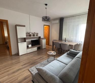 Perusic Apartment | Apartman Ane