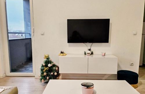 Gradiska Apartment | Apartman Aura