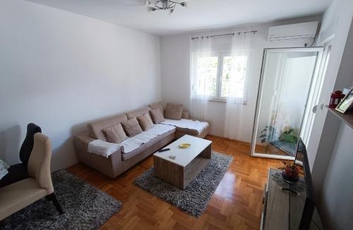 Trebinje Apartment | Apartman Beliville.lux