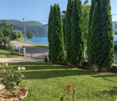 Herzegovina-Neretva Canton Apartment | Apartman Bošnjak Ramsko jezero