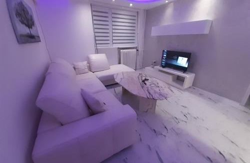Banovo brdo Apartment | Apartman brdo