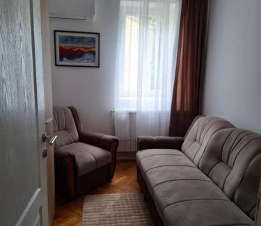 Sremska Mitrovica Apartment | Apartman Demetra