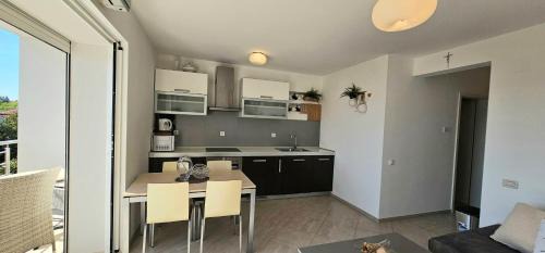 Klanfari Apartment | Apartman Doris