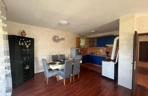 Arandelovac Apartment | Apartman FM