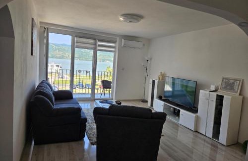 Donji Milanovac Apartment | Apartman Jovanovic