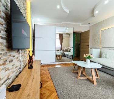 Donji Milanovac Apartment | Apartman Julija