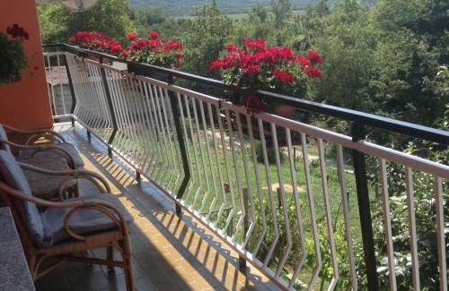 Krsan Apartment | Apartman Katica