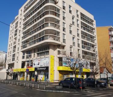 Kraljevo Apartment | Apartman KEJ free parking