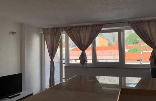Canton 10 Apartment | Apartman Lara