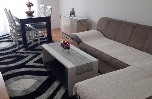 Trebinje Apartment | Apartman Lorena