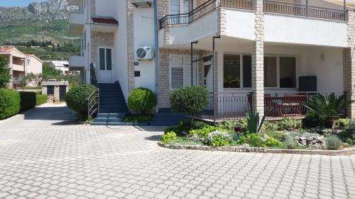 Kastel Kambelovac Apartment | Apartman Luka