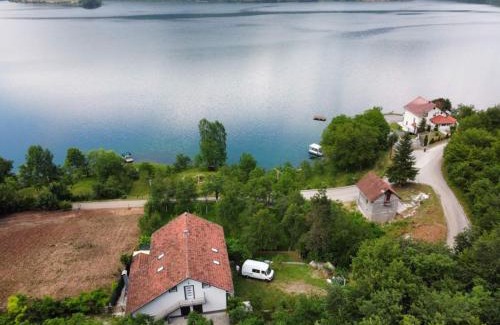 Herzegovina-Neretva Canton Apartment | Apartman Manov - Ramsko jezero