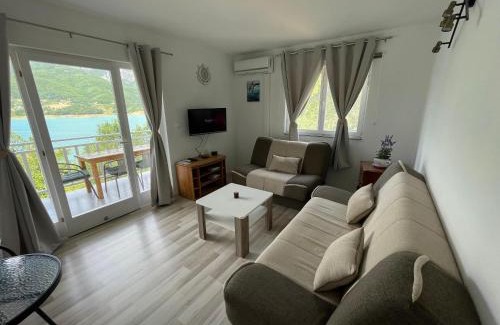 Herzegovina-Neretva Canton Apartment | Apartman Manov - Ramsko jezero