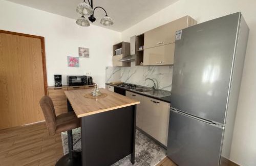 Vodnjan Apartment | Apartman mirna lokacija s pogledom i parkingom