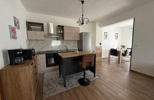 Vodnjan Apartment | Apartman mirna lokacija s pogledom i parkingom